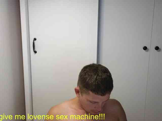 BigL0ve Live Webcam on BongaCams