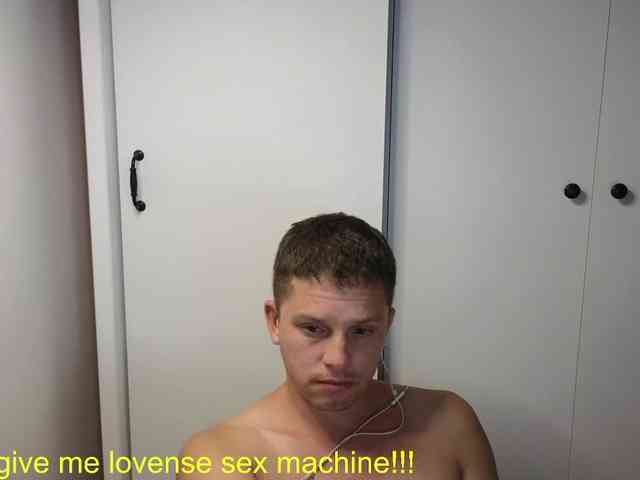 BigL0ve Live Webcam on BongaCams