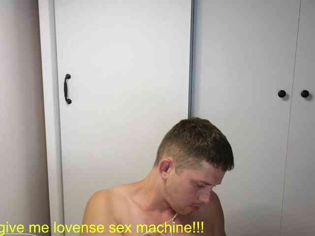 BigL0ve Live Webcam on BongaCams