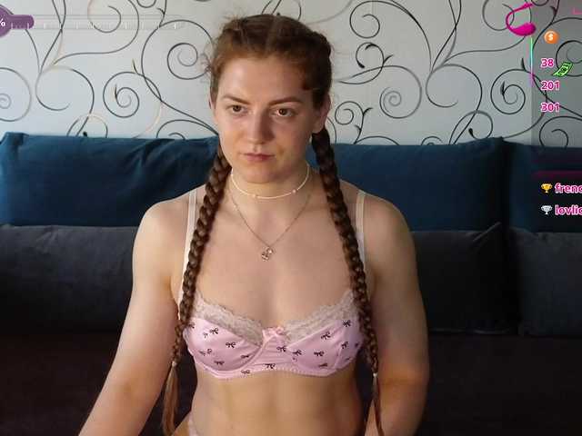 Mari-Cherie live cam on BongaCams
