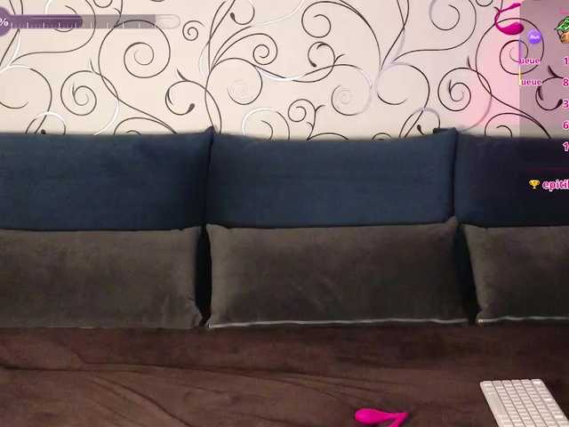 Mari-Cherie live cam on BongaCams