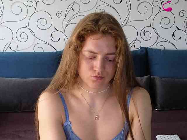 Mari-Cherie webcam