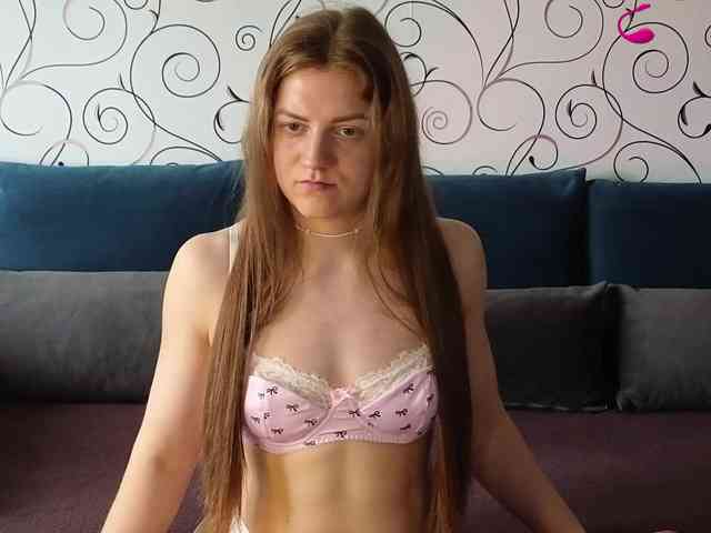 Mari-Cherie webcam