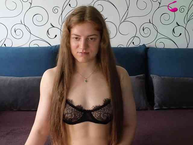 Mari-Cherie webcam