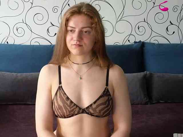Mari-Cherie webcam