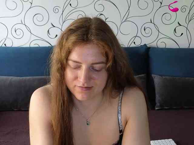 Mari-Cherie webcam