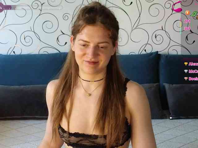 Mari-Cherie webcam