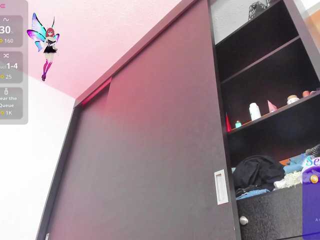 sofia-grey live cam on BongaCams