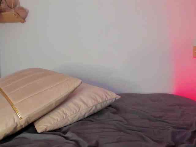 sofia-grey webcam