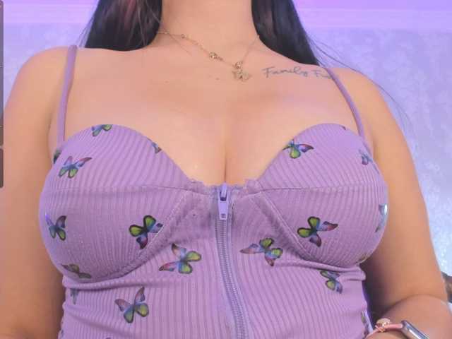 danaylia live cam on BongaCams