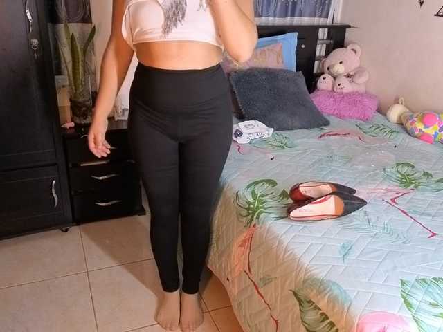 Violetacampbe live on BongaCams