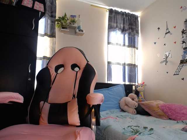 Violetacampbe live cam on BongaCams