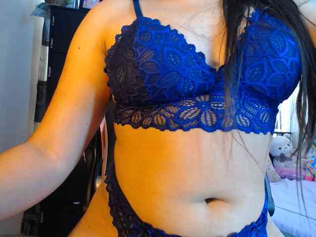 Violetacampbe webcam
