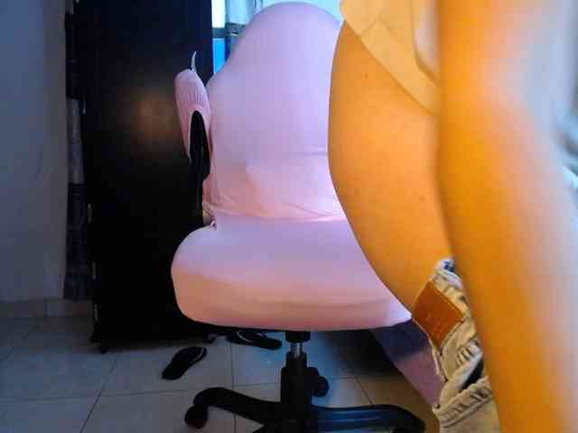 Violetacampbe webcam