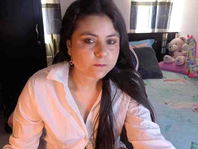 Violetacampbe webcam