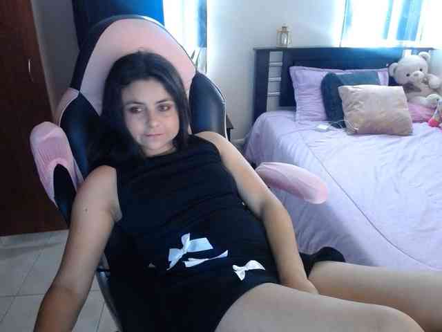 Violetacampbe webcam