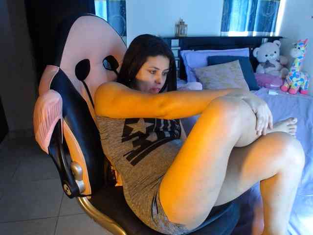 Violetacampbe webcam