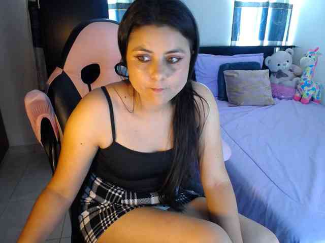 Violetacampbe webcam