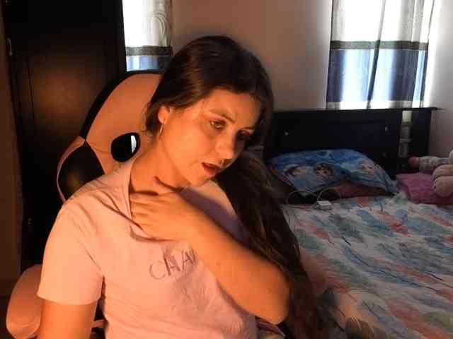 Violetacampbe webcam