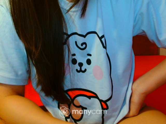 mainee live cam on BongaCams