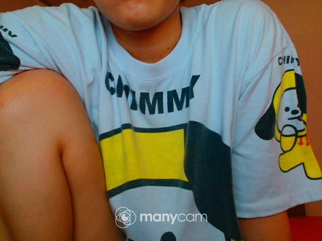 mainee live cam on BongaCams