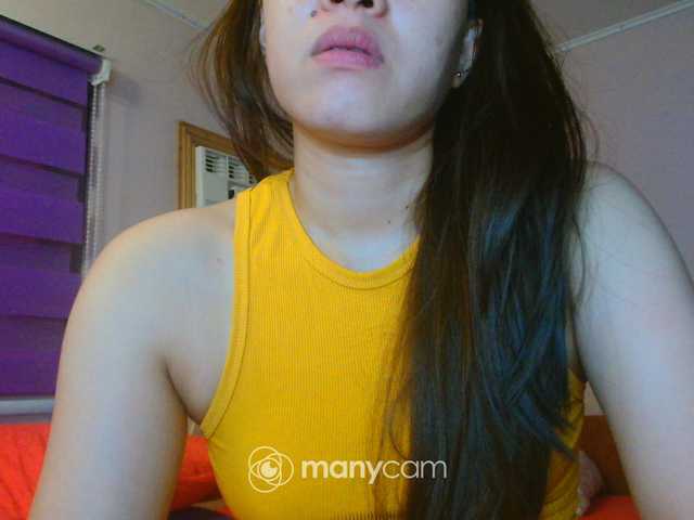 mainee live cam on BongaCams