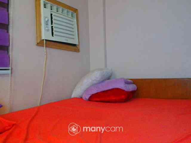 mainee webcam