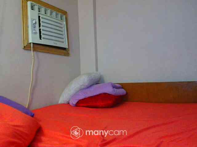 mainee webcam