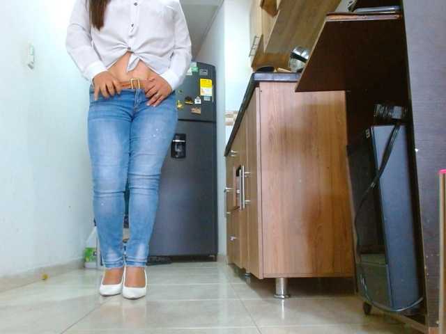 MARILYNWHANCO live cam on BongaCams