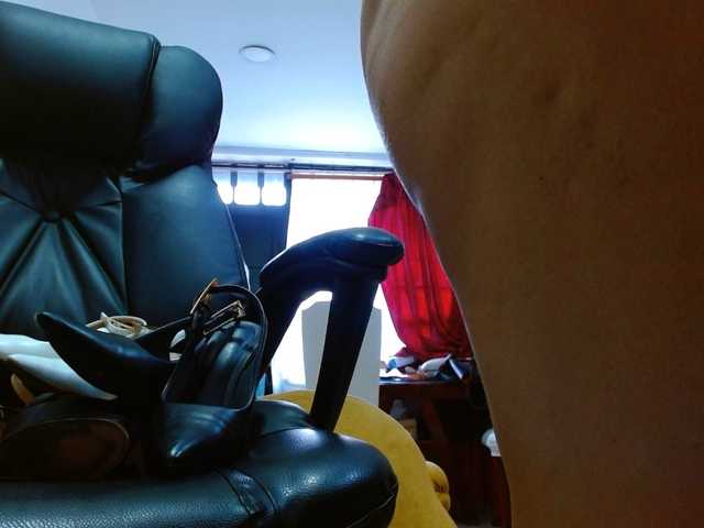MARILYNWHANCO live cam on BongaCams