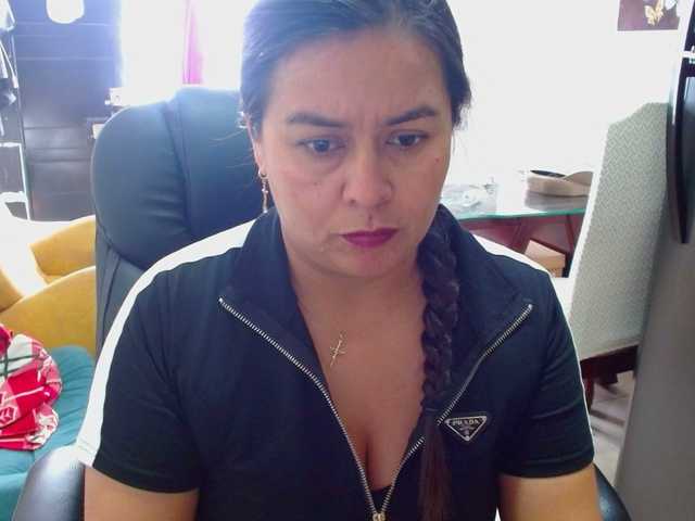 IXCHEL9153 live cam preview
