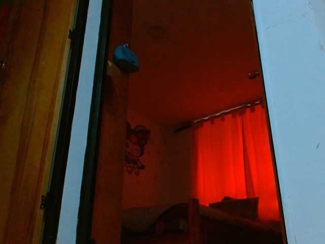 IXCHEL9153 live cam preview