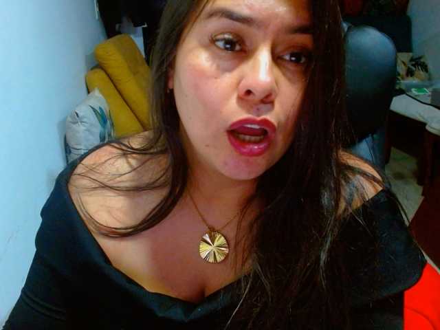 MARILYNWHANCO live cam on BongaCams