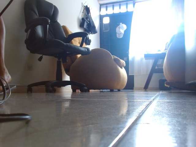 MARILYNWHANCO live cam on BongaCams