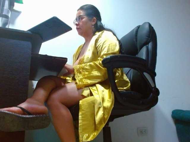 MARILYNWHANCO live cam on BongaCams
