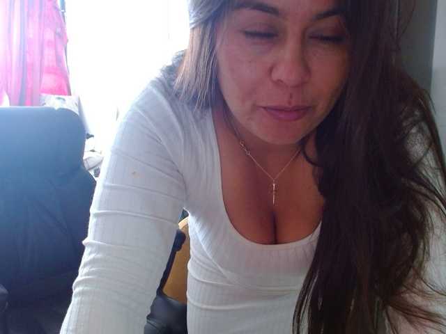MARILYNWHANCO live cam on BongaCams