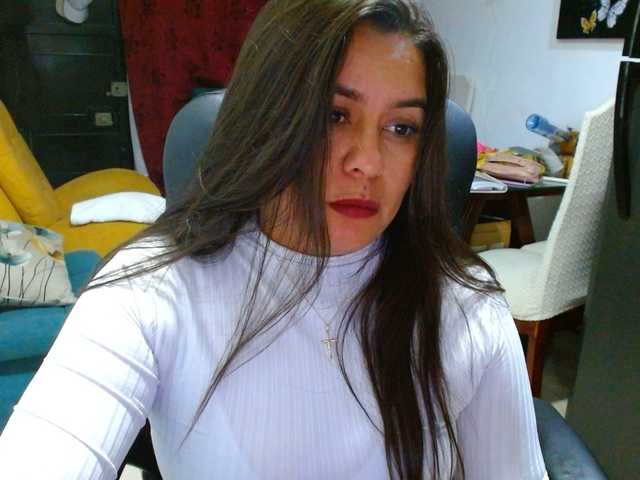 IXCHEL9153 live cam preview