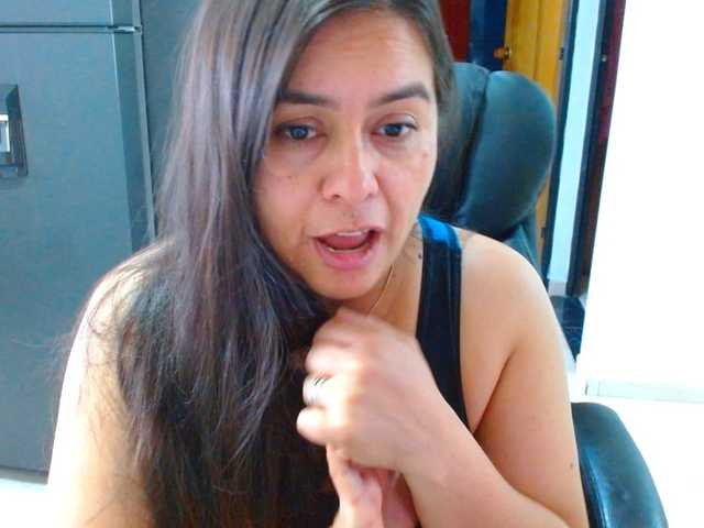MARILYNWHANCO live cam on BongaCams