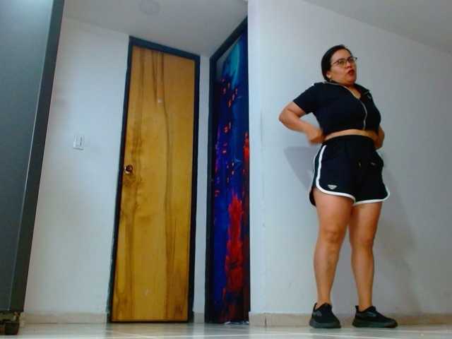IXCHEL9153 live cam preview