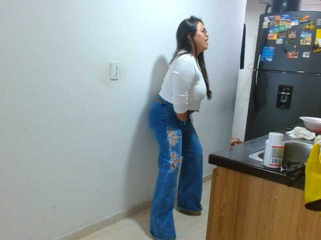 MARILYNWHANCO live cam on BongaCams