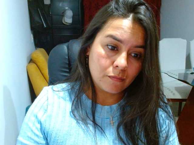 IXCHEL9153 live cam preview