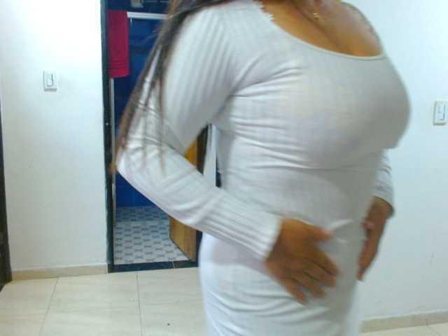 MARILYNWHANCO live cam on BongaCams