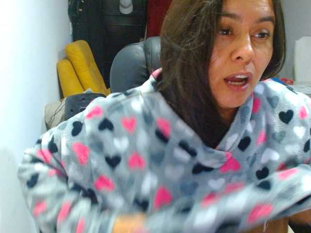 MARILYNWHANCO live cam on BongaCams
