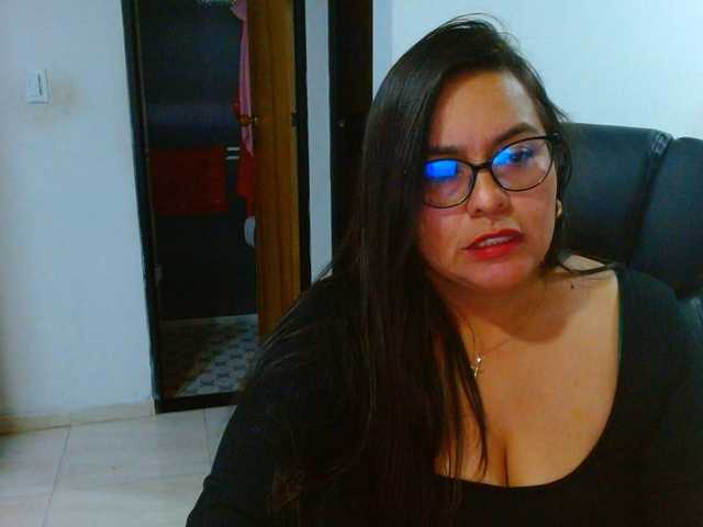MARILYNWHANCO Cam en directo en BongaCams
