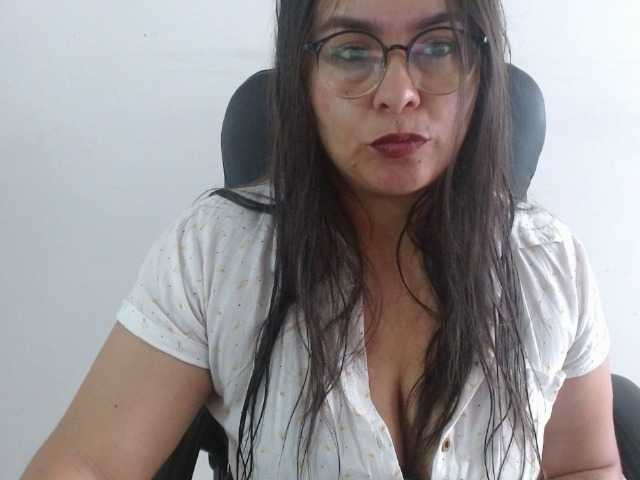 MARILYNWHANCO live cam on BongaCams