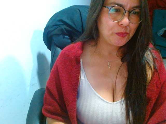 MARILYNWHANCO live cam on BongaCams