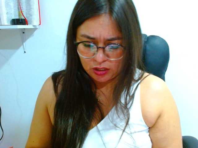 MARILYNWHANCO live cam on BongaCams