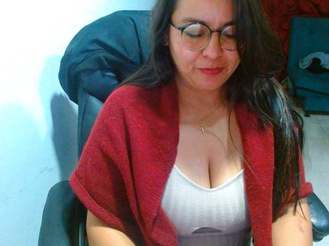 MARILYNWHANCO live cam on BongaCams