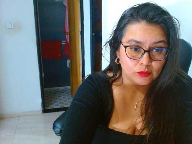 MARILYNWHANCO live webcam show