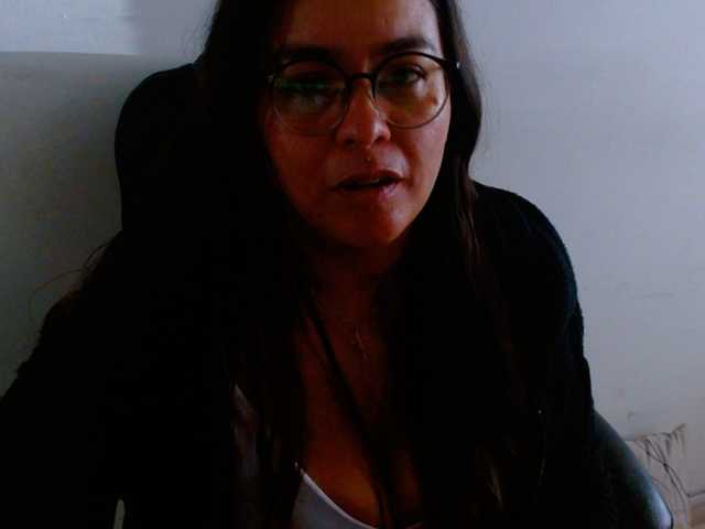 MARILYNWHANCO, en directo ahora en BongaCams